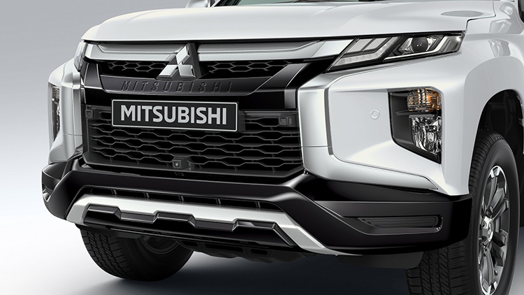 Mitsubishi Triton 09