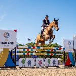 อินโดนีเซียคว้าเหรียญทองการแข่งขันกีฬาขี่ม้ากระโดดข้ามเครื่องกีดขวางประเภททีม ศึกซีเกมส์ ครั้งที่ 33 ที่พัทยา