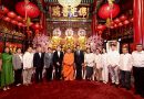 “ดนุพร” เปิดนิทรรศการ “งานดอกไม้พุทธบูชาแห่งเอเชีย” รวบรวม 17 ชุดปฏิมากรรมดอกไม้จากนักออกแบบนานาชาติ ถวายเป็นพุทธบูชา เนื่องในวันวิสาขบูชา สืบสานมิติศิลปวัฒนธรรมและพุทธศิลป์ของเอเชีย