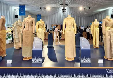 “8 ชุดไทยพระราชนิยม” พระอัจฉริยภาพ “สมเด็จพระบรมราชชนนีพันปีหลวง”
